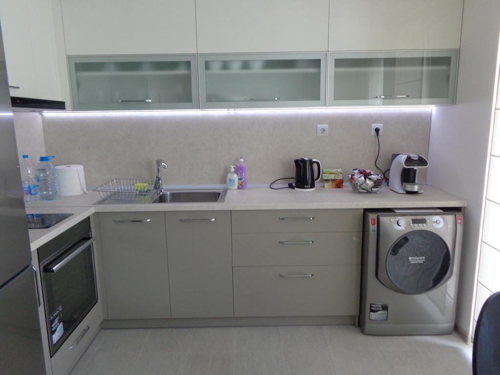 Luxury Apartment Lazur 2 Бургас Экстерьер фото