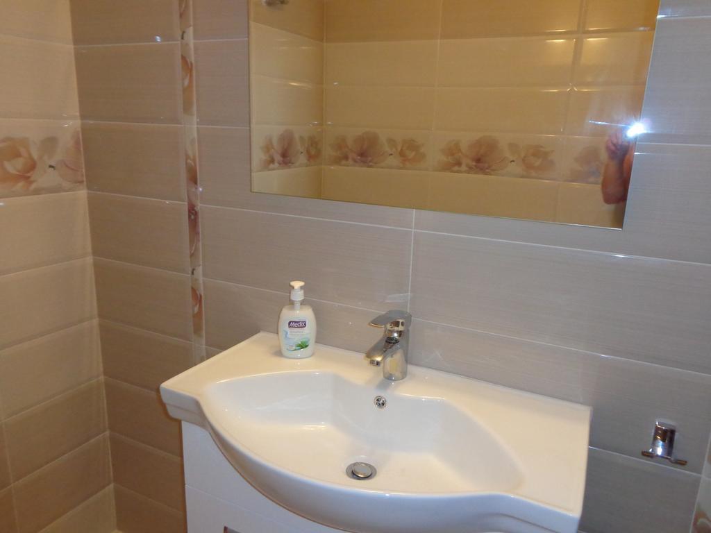 Luxury Apartment Lazur 2 Бургас Экстерьер фото